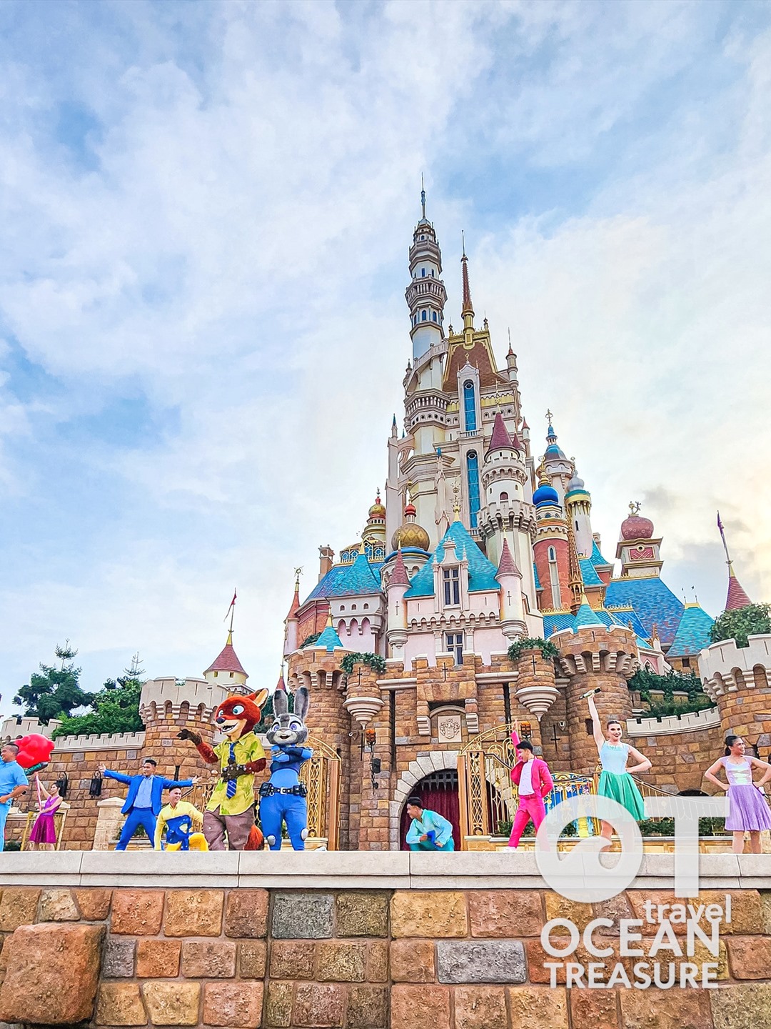 Tour Hong Kong Disneyland - điểm vui chơi gia đình