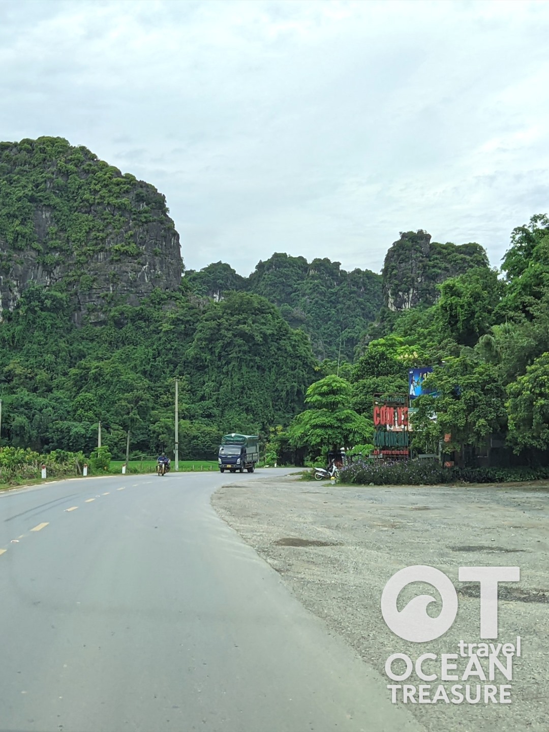 Tour Mộc Châu Mai Châu - đường vào Mai Châu
